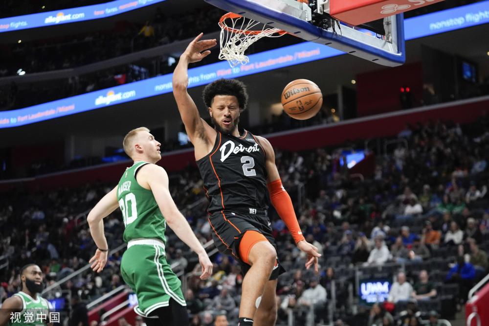 足球不仅是 足球不仅是