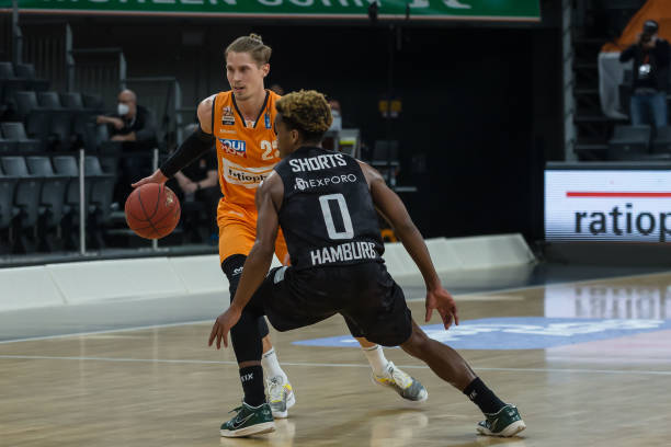 某些比赛中 某些比赛中